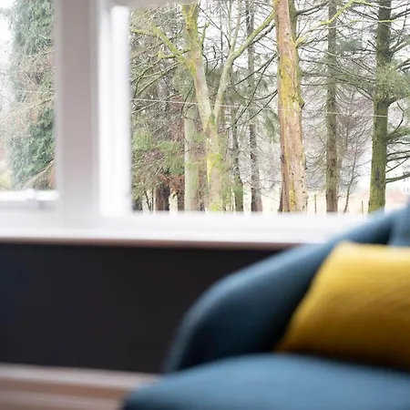 Luxury - Contemporary - Lakeland - Sleeps 10 - Stunning Lake Views * Windermere