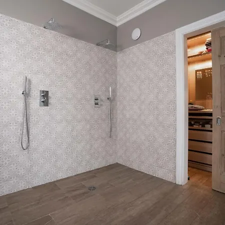 Дом отдыха Luxury - Contemporary - Lakeland - Sleeps 10 - Stunning Lake Views *